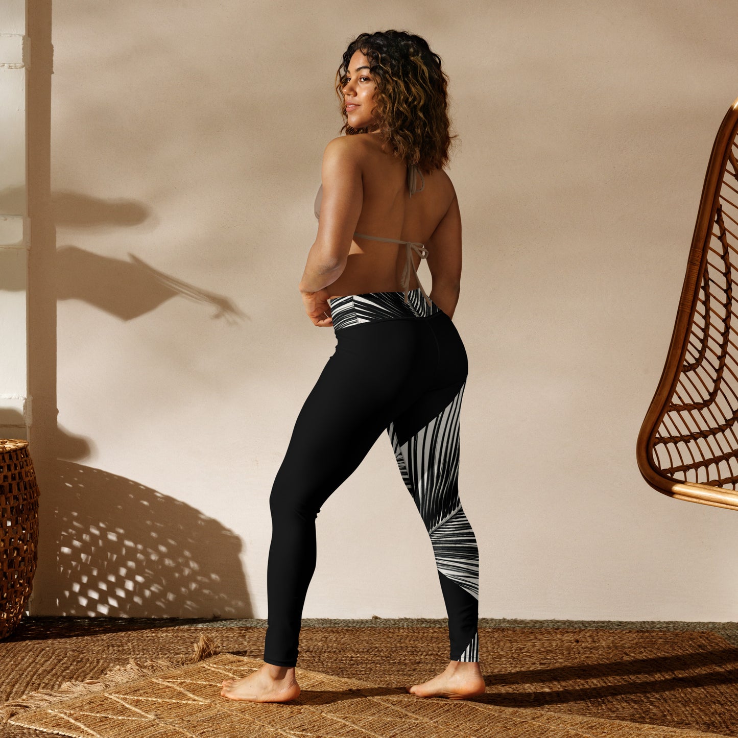 Pondering Palm - Athletic Leggings